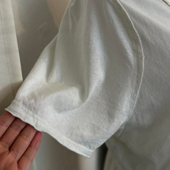 Urban Outfitters Cotton Cream white top V-neckline embroidered detail size S-P - Picture 3 of 8